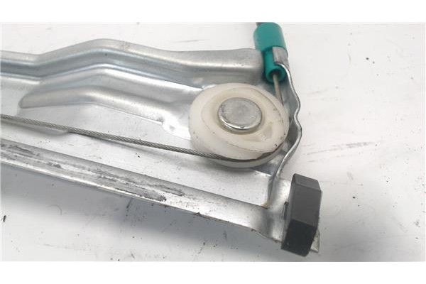 Recambio de mecanismo elevalunas trasero izquierdo para peugeot 407 sw referencia OEM IAM 922385  