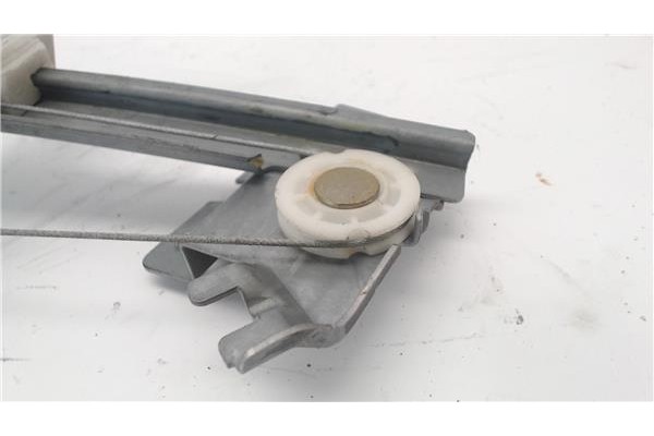 Recambio de mecanismo elevalunas trasero derecho para peugeot 307 (s1) referencia OEM IAM 400584T  