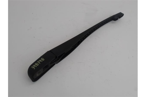 Recambio de brazo limpiaparabrisas trasero para peugeot 206 1.4 i referencia OEM IAM 6429R2 BMC19328 