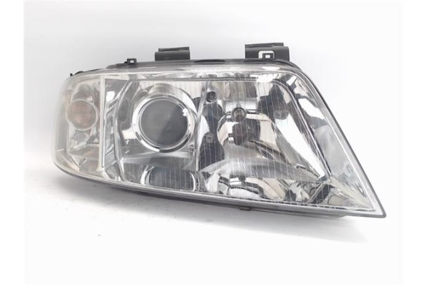 Recambio de faro delantero dcho para audi a6 avant (4b5) 2.8 quattro referencia OEM IAM   
