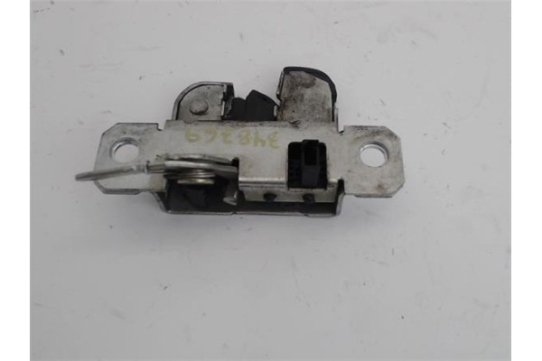 Recambio de cierre electromagnetico porton para seat leon (1m1) 1.9 tdi referencia OEM IAM 6L6827505A 9B9 2310683 3B9827505C , S