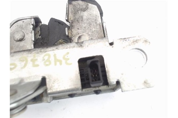Recambio de cierre electromagnetico porton para seat leon (1m1) 1.9 tdi referencia OEM IAM 6L6827505A 9B9 2310683 3B9827505C , S
