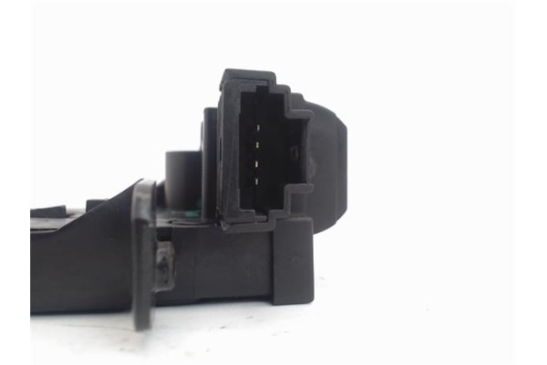 Recambio de cierre electromagnetico porton para renault modus i 1.5 dci (fp0f, jp0f) referencia OEM IAM 8200747429B  