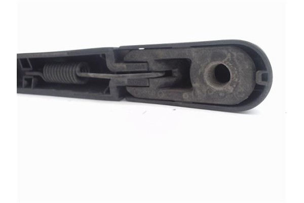 Recambio de brazo limpiaparabrisas trasero para peugeot 307 (3a/c) 2.0 16v referencia OEM IAM 6429T1 BMC19329 642236 , PEUGEOT |