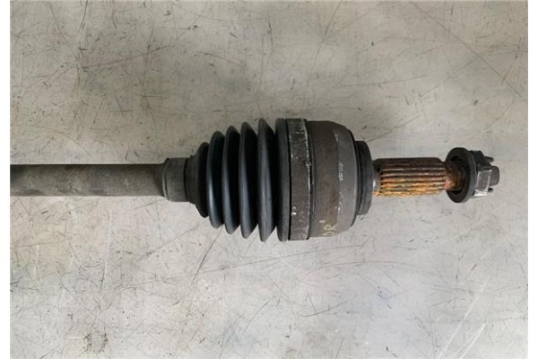 Recambio de palier delantero derecho para renault clio iii 1.2 16v referencia OEM IAM 8200378880 BCJ1589 8200341698 , RENAULT | 