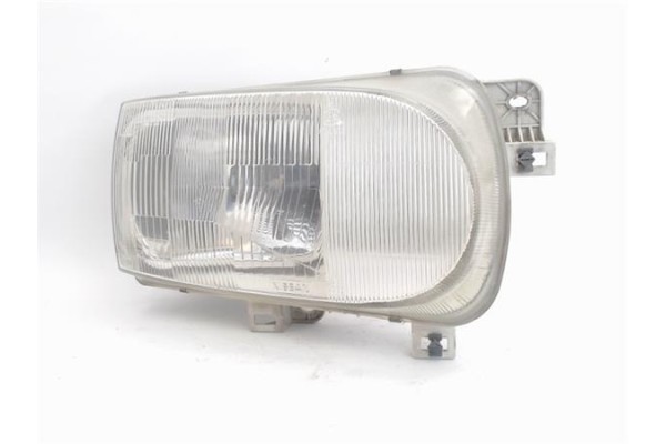Recambio de faro delantero dcho para nissan serena (c23m) 2.3 d referencia OEM IAM 260107C002 87636 