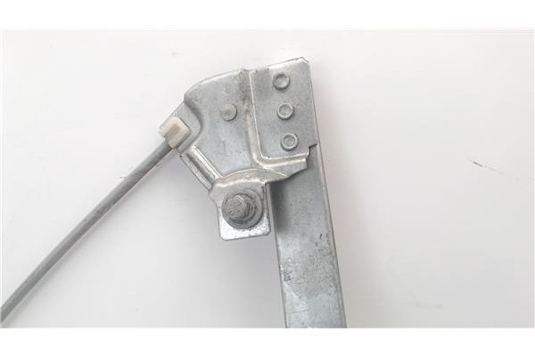 Recambio de elevalunas manual delantero derecho para citroen berlingo referencia OEM IAM 9222A4  
