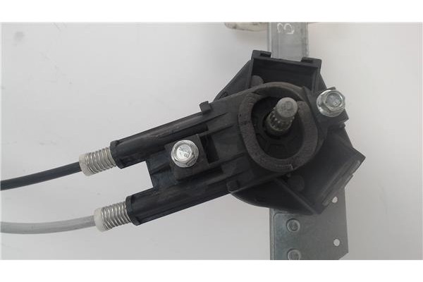 Recambio de elevalunas manual delantero derecho para citroen berlingo referencia OEM IAM 9222A4  