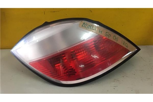 Recambio de piloto trasero izquierdo para opel astra h berlina 1.3 enjoy referencia OEM IAM 24451835  