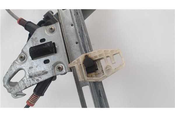 Recambio de mecanismo elevalunas delantero izquierdo para peugeot 206 referencia OEM IAM 9221Y3 37560 