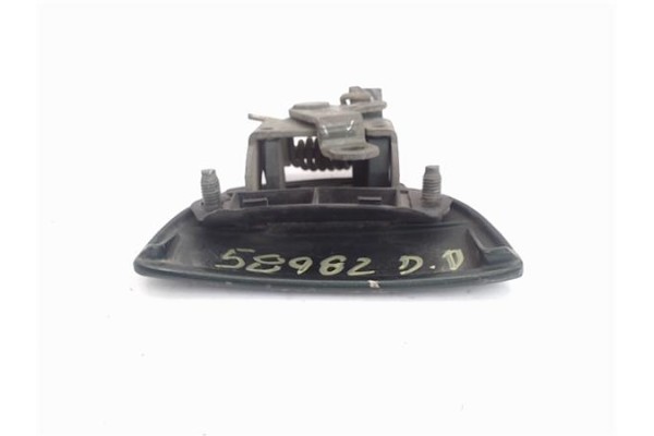Recambio de maneta exterior delantero derecha para nissan serena (c23m) 2.3 d referencia OEM IAM 806069C000  