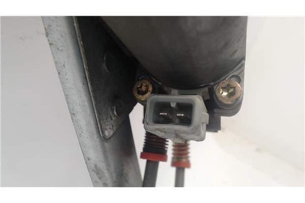 Recambio de mecanismo elevalunas delantero derecho para citroen xsara berlina referencia OEM IAM 400595T  