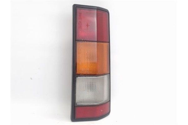 Recambio de piloto trasero derecho para renault rapid /express (f40) referencia OEM IAM 7701031916  7701035364 , RENAULT