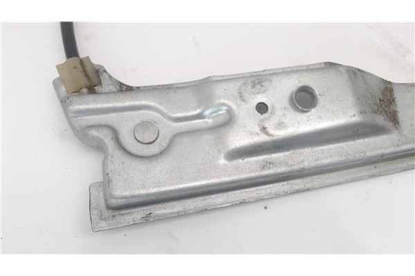 Recambio de mecanismo elevalunas delantero derecho para citroen c4 berlina referencia OEM IAM 9647441380 996388-102 