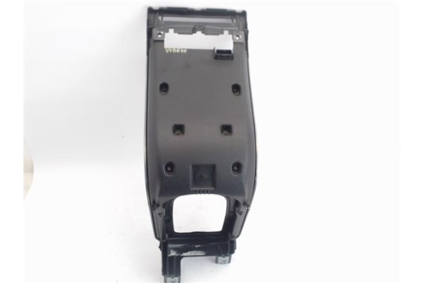 Recambio de embellecedor consola central para volvo v50 familiar referencia OEM IAM   