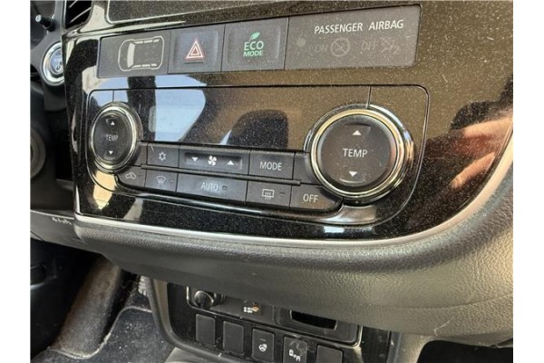 Recambio de mandos climatizador para mitsubishi outlander (gf0/gg0) 2.0 phev kaiteki 4wd (gg2w) referencia OEM IAM 7820B062XA  