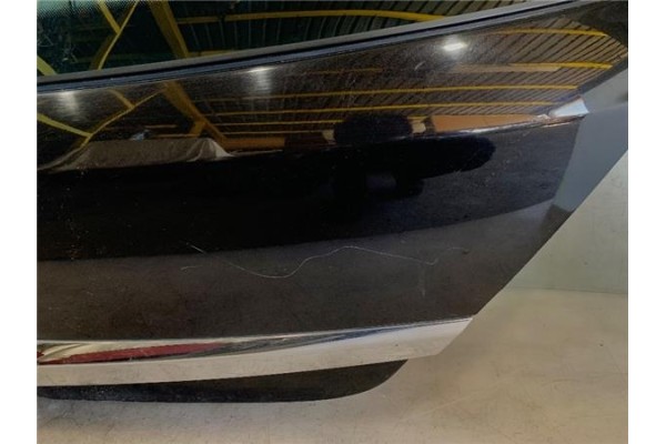 Recambio de porton trasero para opel astra h berlina 1.7 cdti referencia OEM IAM 126127 93178817 