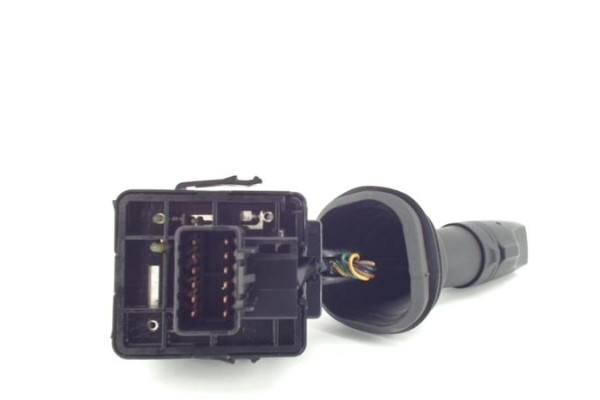 Recambio de mando intermitencia para chevrolet captiva 2.0 d referencia OEM IAM 202005410  