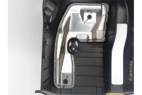 Recambio de embellecedor columna direccion para kia niro () híbrido vision referencia OEM IAM 84853AT100  