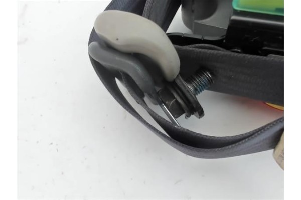 Recambio de cinturon seguridad delantero derecho para mazda premacy (cp) 1.8 referencia OEM IAM T89241T  