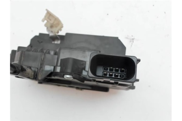 Recambio de cierre electromagnetico delantero derecho para opel corsa d 1.3 cdti referencia OEM IAM 13258274 0325407955 