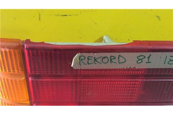 Recambio de piloto trasero izquierdo para opel rekord e 1.7 luxus berlina referencia OEM IAM 395547  