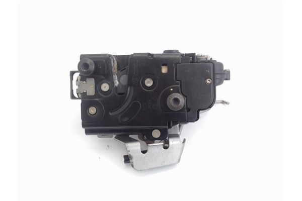 Recambio de cierre electromagnetico trasero derecho para audi allroad quattro (4b5) 2.5 tdi (132kw) referencia OEM IAM   