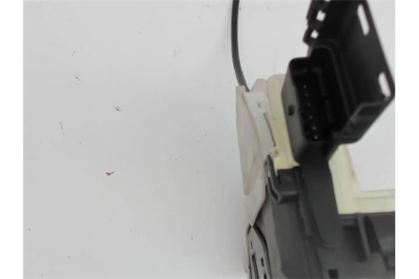 Recambio de cierre electromagnetico delantero izquierdo para citroen c3 1.4 attraction referencia OEM IAM PSA732306 6191X0562J2 