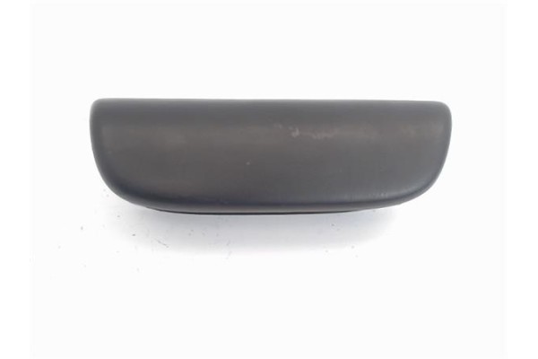 Recambio de piloto matricula para opel vivaro 1.9 dti referencia OEM IAM   