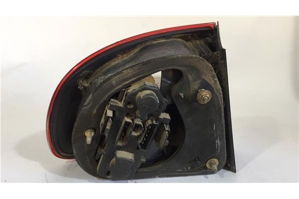 Recambio de piloto trasero derecho para seat toledo (1m2) 1.9 tdi referencia OEM IAM 1M5945096B 1M5945257 