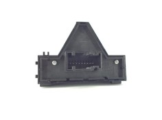 Recambio de interruptor luces emergencia para opel corsa d 1.0 catch me referencia OEM IAM 13189529  