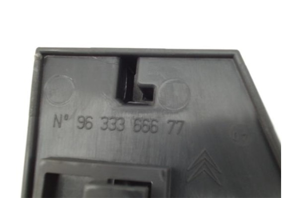 Recambio de manilla int. puerta delantero izquierda para citroen c5 berlina 2.0 hdi (dcrhzb, dcrhze) referencia OEM IAM 96333666