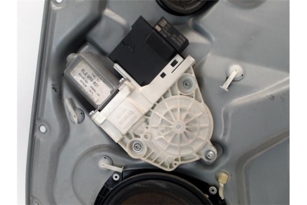 Recambio de elevalunas electrico delantero derecho para seat ibiza (6l1) 1.4 fresh referencia OEM IAM 6L2959801 976450104 