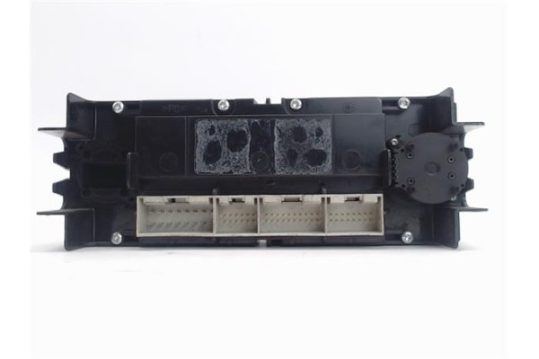 Recambio de mandos climatizador para volkswagen golf iv berlina (1j1) 1.9 tdi referencia OEM IAM 3B1907044C  