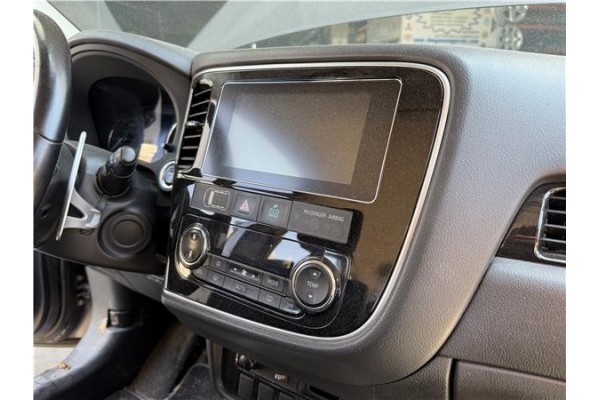 Recambio de pantalla para mitsubishi outlander (gf0/gg0) 2.0 phev kaiteki 4wd (gg2w) referencia OEM IAM 8740A022  