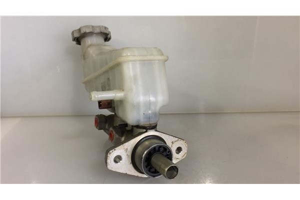 Recambio de bomba freno para hyundai i20 (pb) 1.2 referencia OEM IAM 781713  
