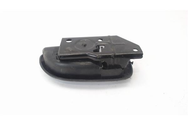 Recambio de manilla int. puerta trasero izquierda para hyundai santa fe (sm) 2.0 gls crdi referencia OEM IAM 8361026010  