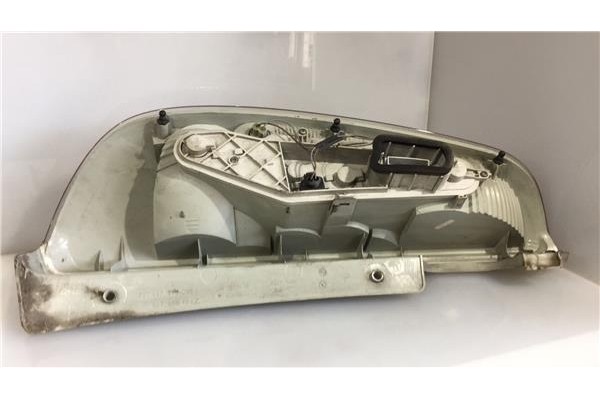 Recambio de piloto trasero derecho para skoda roomster (5j7) 1.4 friend referencia OEM IAM 5J7945096  