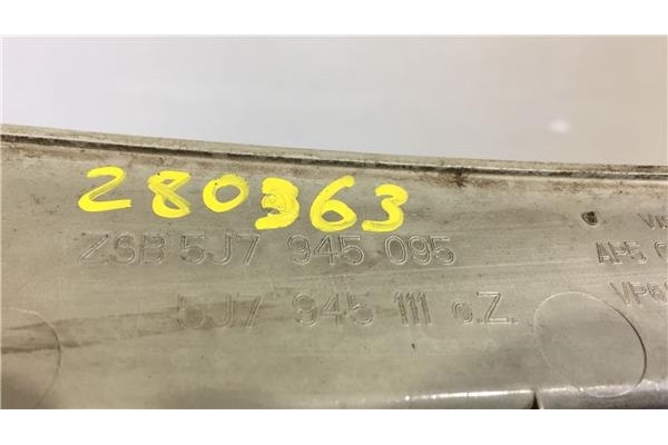 Recambio de piloto trasero izquierdo para skoda roomster (5j7) 1.4 friend referencia OEM IAM 5J7945095  