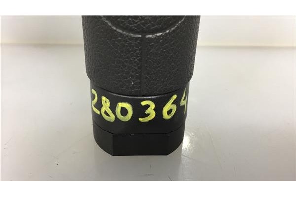 Recambio de pomo palanca cambio para skoda roomster (5j7) 1.4 friend referencia OEM IAM 5J0711113LA0S  