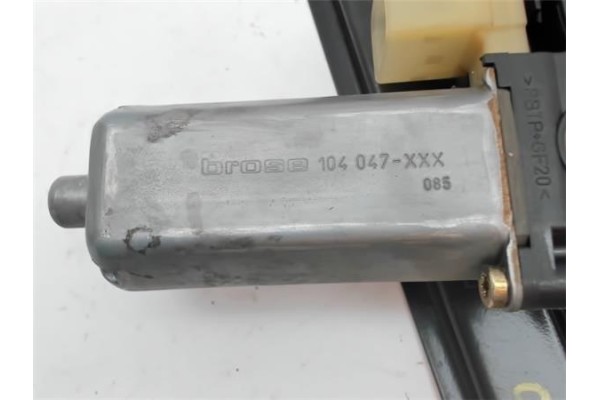 Recambio de mecanismo elevalunas trasero derecho para mercedes-benz clase c (bm 203) berlina 3.2 320 (203.064) referencia OEM IA