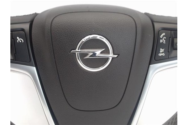 Recambio de volante para opel astra j 1.7 cdti referencia OEM IAM 913373  