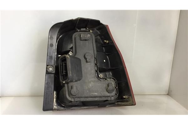 Recambio de piloto trasero izquierdo para volkswagen lupo (6x1/6e1) 1.0 referencia OEM IAM 6X0945111D  