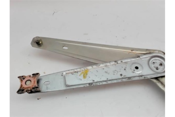 Recambio de mecanismo elevalunas delantero izquierdo para opel astra g coupe 1.8 16v referencia OEM IAM 990684200  