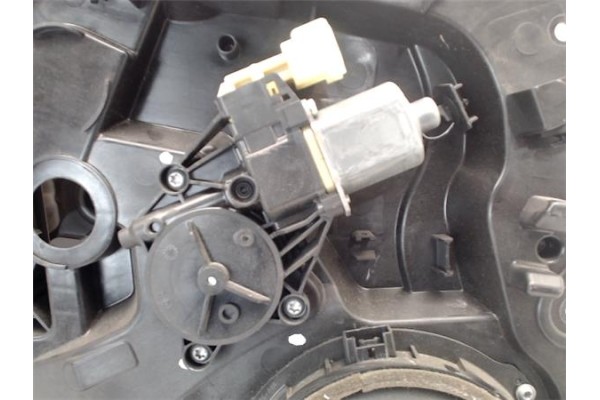 Recambio de elevalunas electrico delantero izquierdo para ford fiesta vi 1.4 tdci referencia OEM IAM 8A61A045H17  