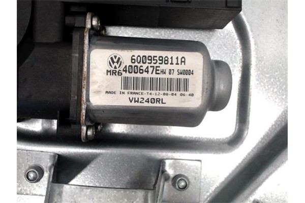 Recambio de elevalunas electrico trasero izquierdo para volkswagen polo iv (9n1) 1.9 tdi referencia OEM IAM 6Q0959811A 400647E 6