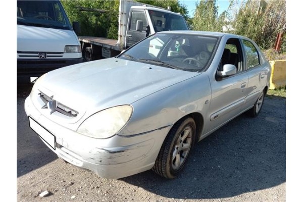 citroen xsara berlina del año 2002