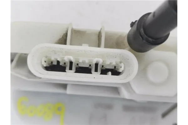 Recambio de cierre electromagnetico trasero derecho para renault megane ii (bm0/1_, cm0/1_) 1.9 dci (bm0g, cm0g) referencia OEM 