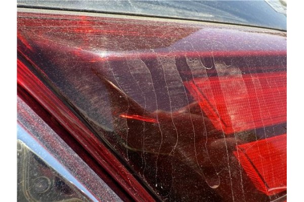Recambio de piloto porton trasero derecho para mitsubishi outlander (gf0/gg0) 2.0 phev kaiteki 4wd (gg2w) referencia OEM IAM 833