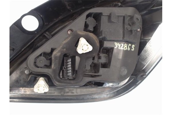 Recambio de piloto trasero izquierdo para opel astra h berlina 1.7 cdti referencia OEM IAM 1222111 2201438 13222324 , OPEL | 931